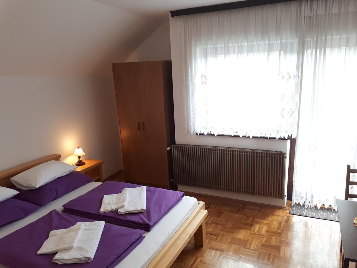 Guest House Boric Grabovac  Esterno foto