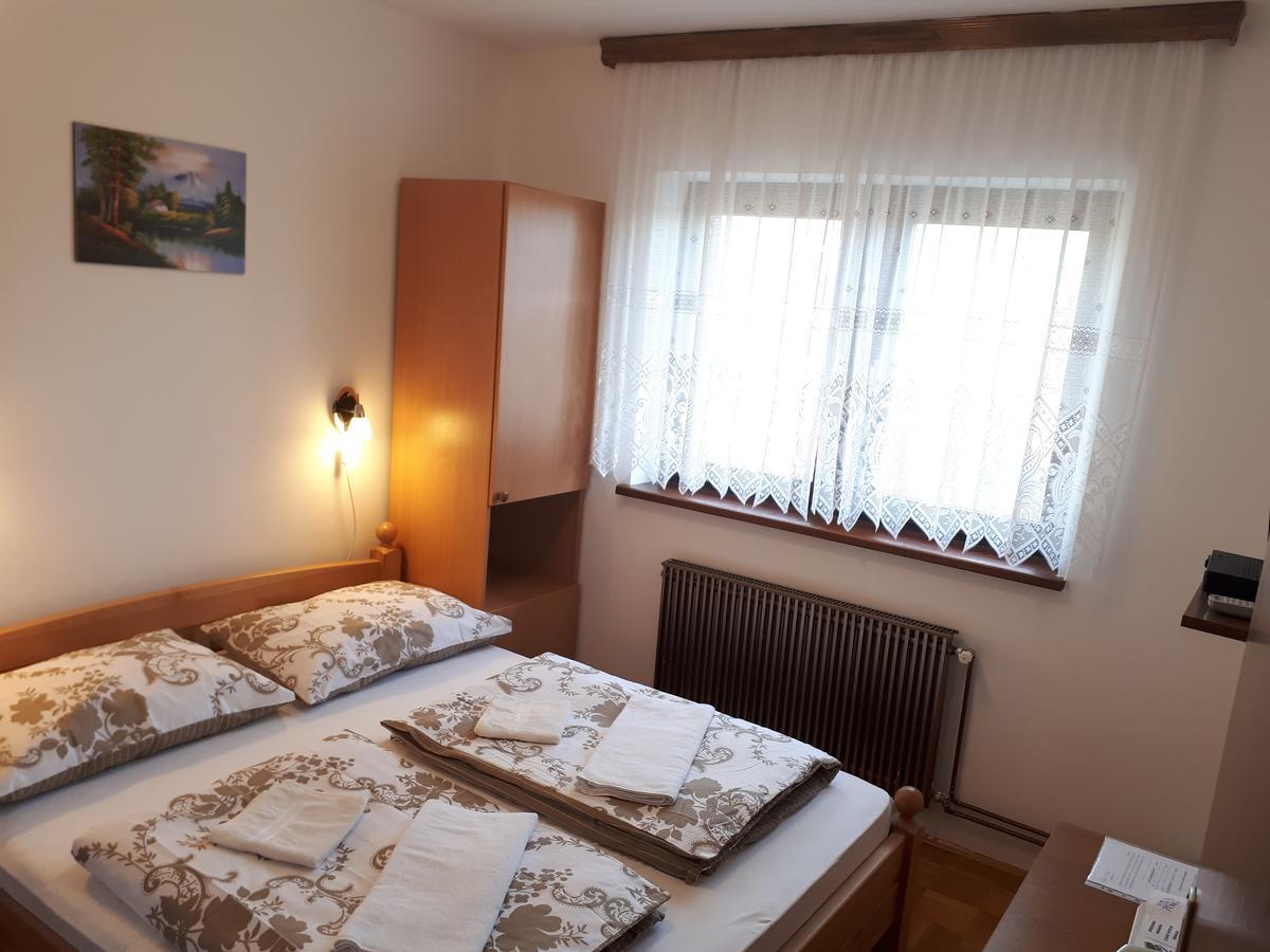 Guest House Boric Grabovac  Esterno foto